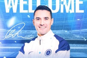 爱游戏登录入口-【官宣】周定洋加盟新鹏城 已经抵达深圳将加入合练